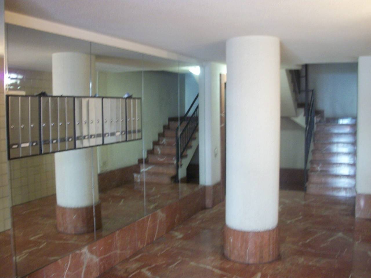 pisos en barcelona-capital · la-dreta-de-l'eixample 460000.00€
