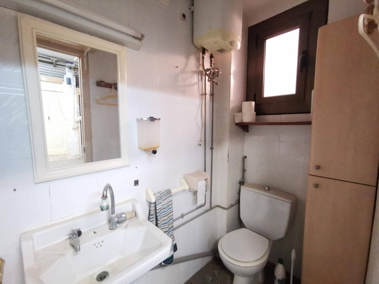 locales-comerciales en sant-joan-despi · sant-joan-despi 135000.00€