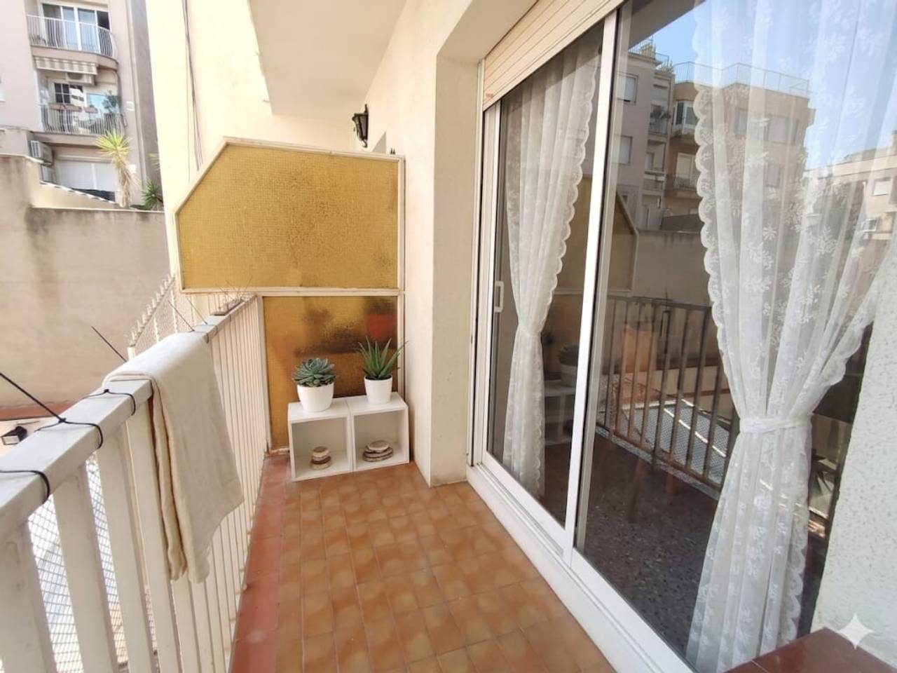 pisos en l'hospitalet-de-llobregat · collblanc 399000.00€