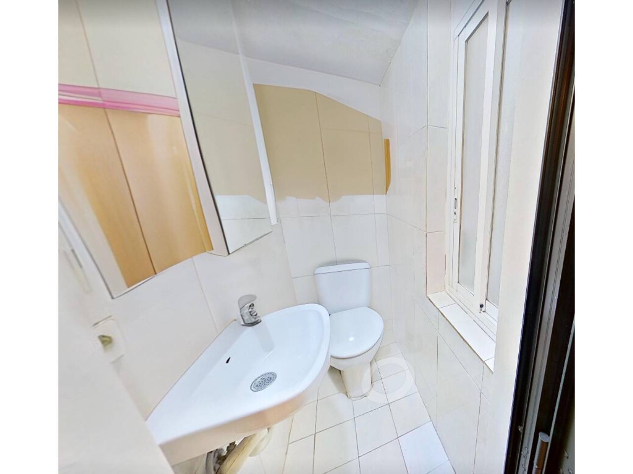 pisos en barcelona-capital · el-raval 239000.00€