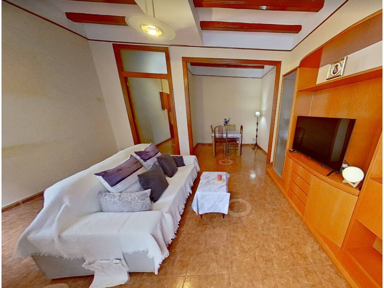 pisos en barcelona-capital · el-raval 239000.00€