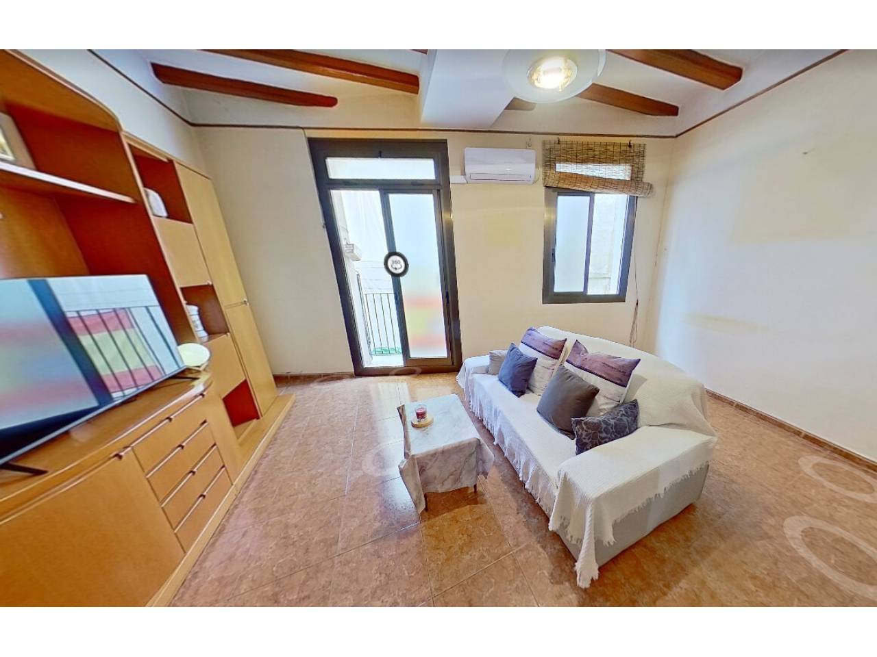 pisos en barcelona-capital · el-raval 239000.00€
