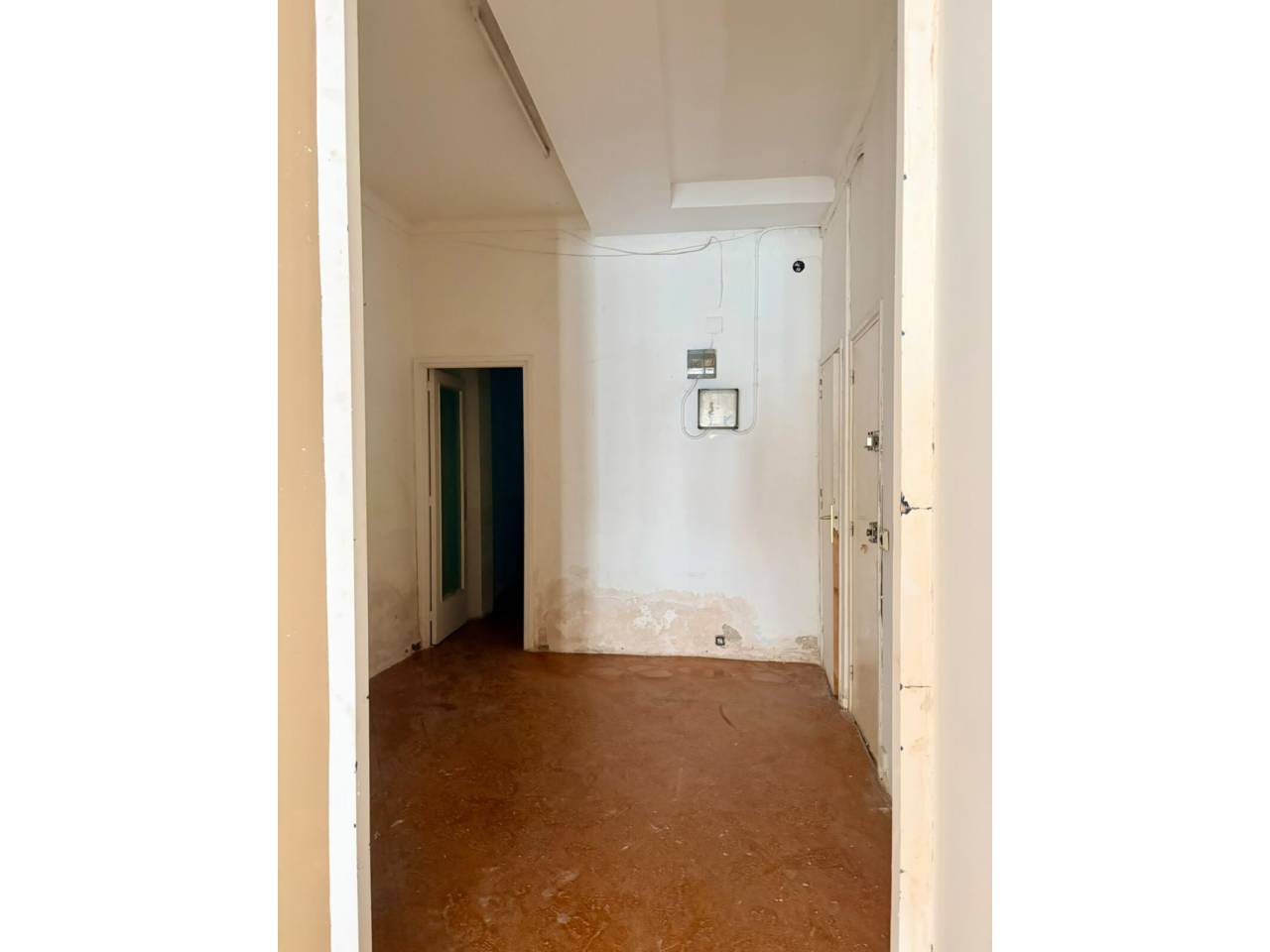 locales-comerciales en barcelona-capital · la-vila-de-gracia 195000.00€