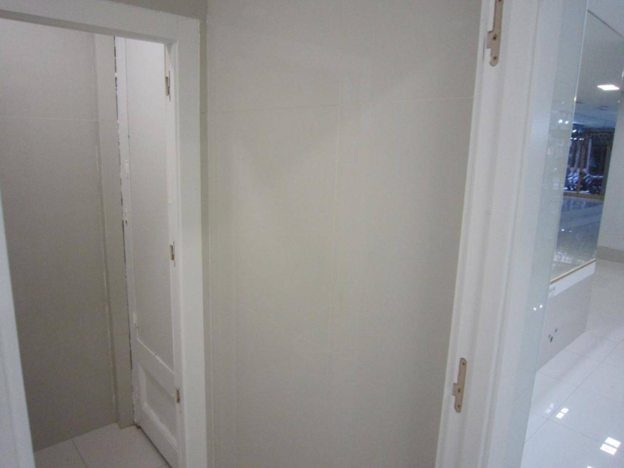 locales-comerciales en barcelona-capital · la-vila-de-gracia €