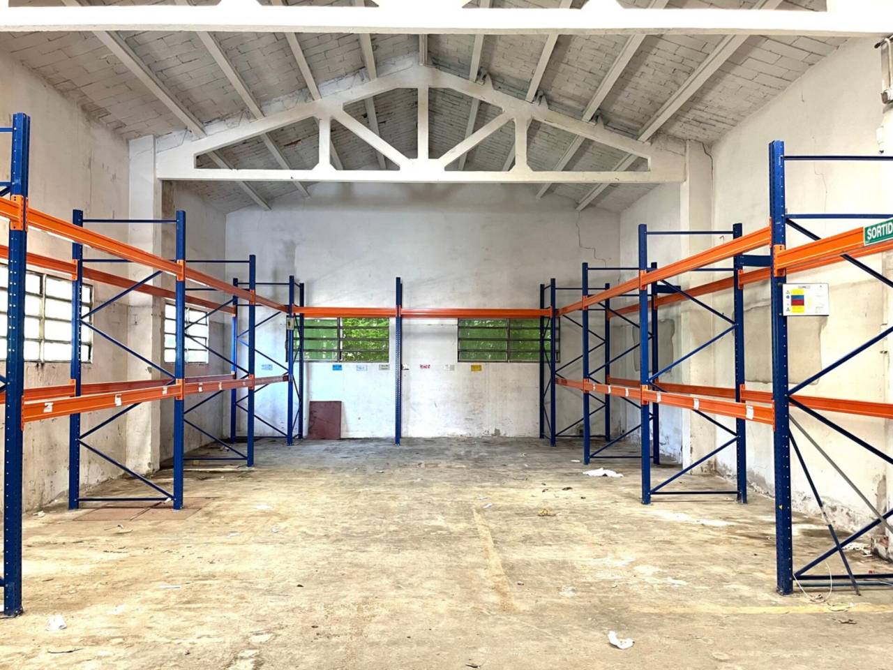 Nau industrial en lloguer al Polígon Mas Xirgu