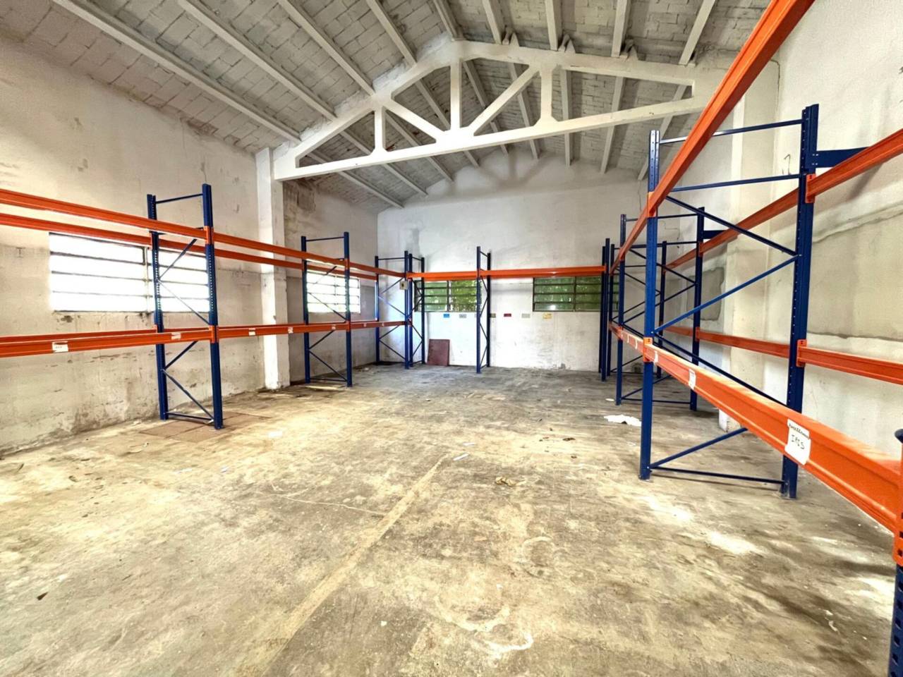 Nau industrial en lloguer al Polígon Mas Xirgu