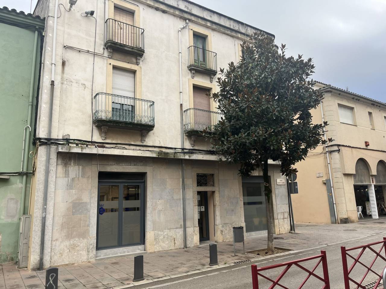 Lloguer de local a Sarrià de Ter