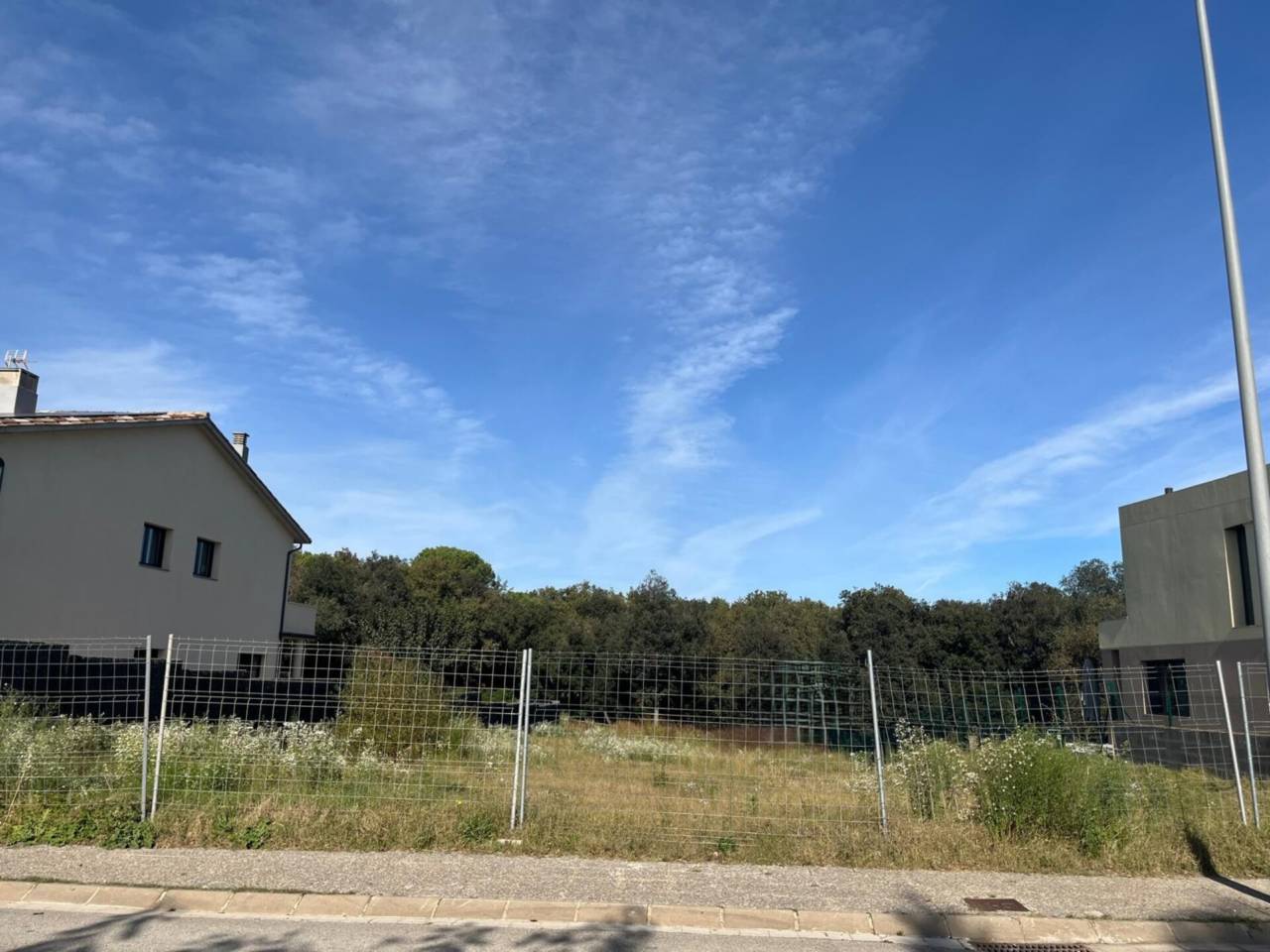 PARCEL·LA A AIGUAVIVA