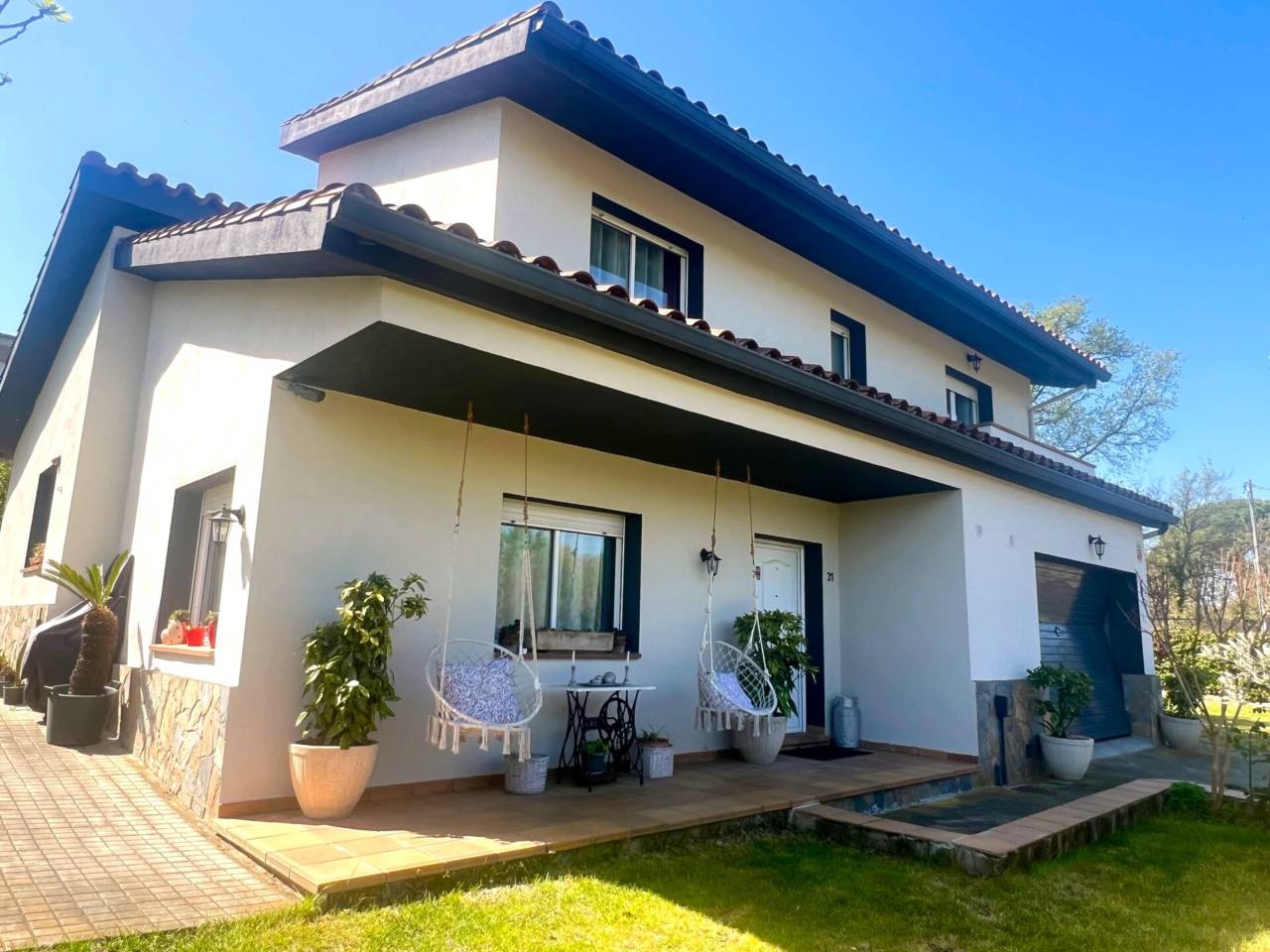 Casa amb encant, jardí i espais únics a Vilobí