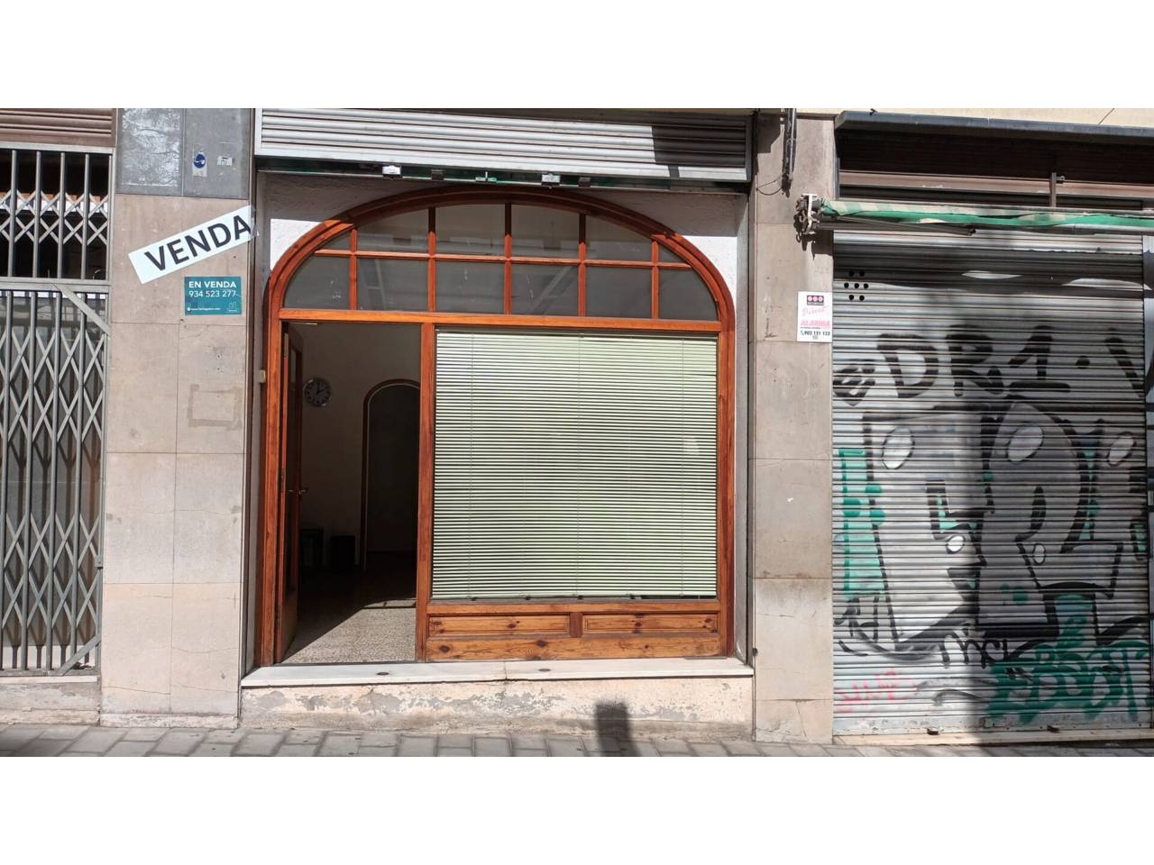 LOCAL COMERCIAL A SANT GERVASI / GRÀCIA