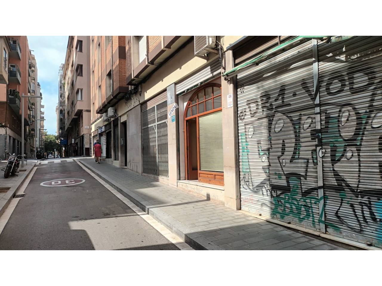 LOCAL COMERCIAL A SANT GERVASI / GRÀCIA