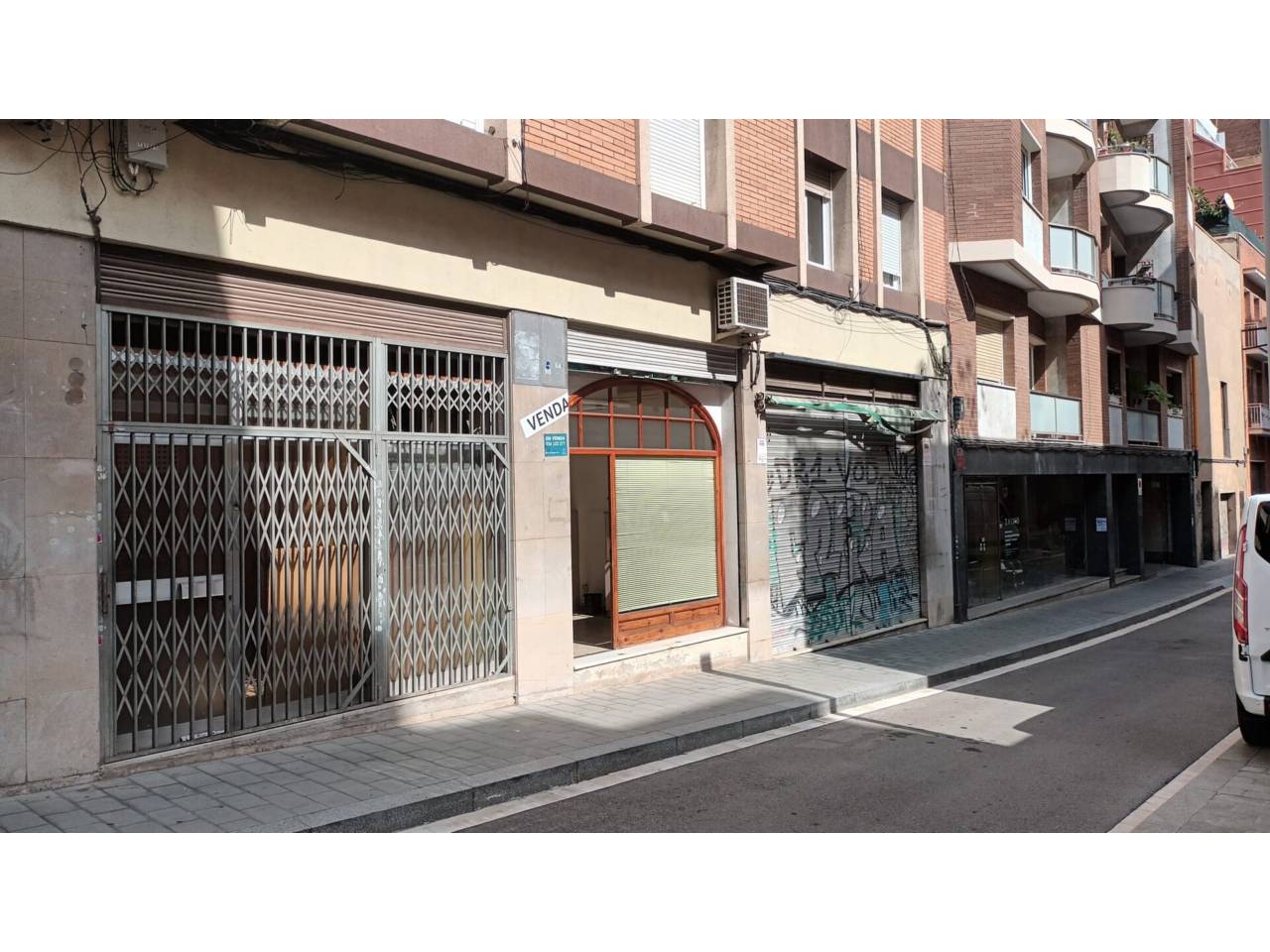 LOCAL COMERCIAL A SANT GERVASI / GRÀCIA