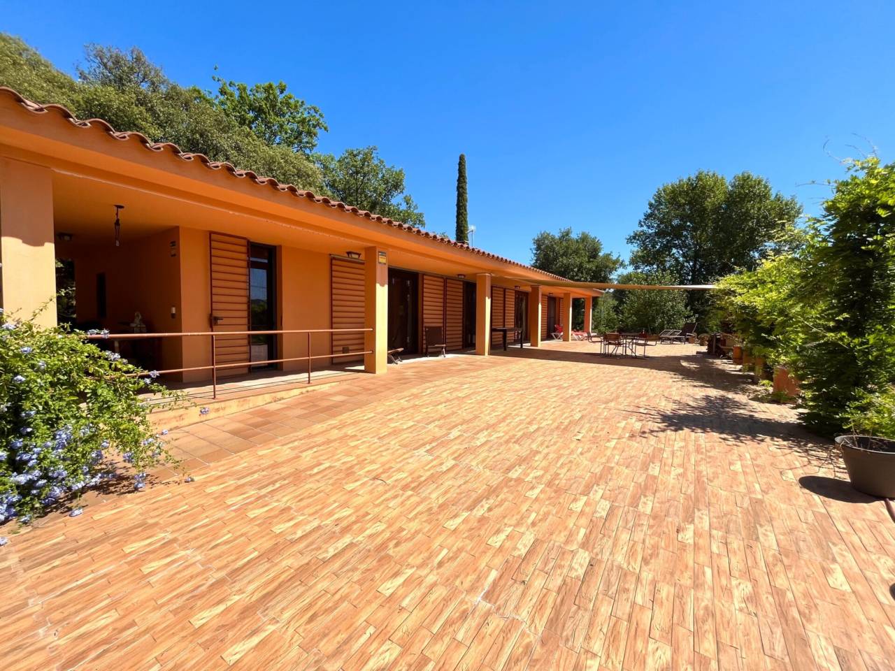 Casa en venda en Bescanó