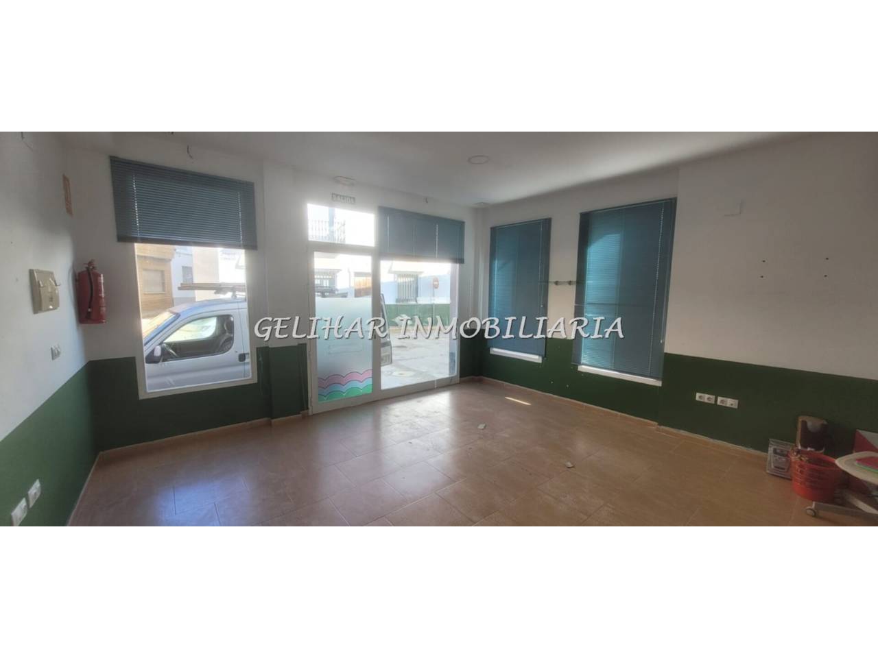 locales-comerciales en valverde-del-camino · valverde-del-camino 400€