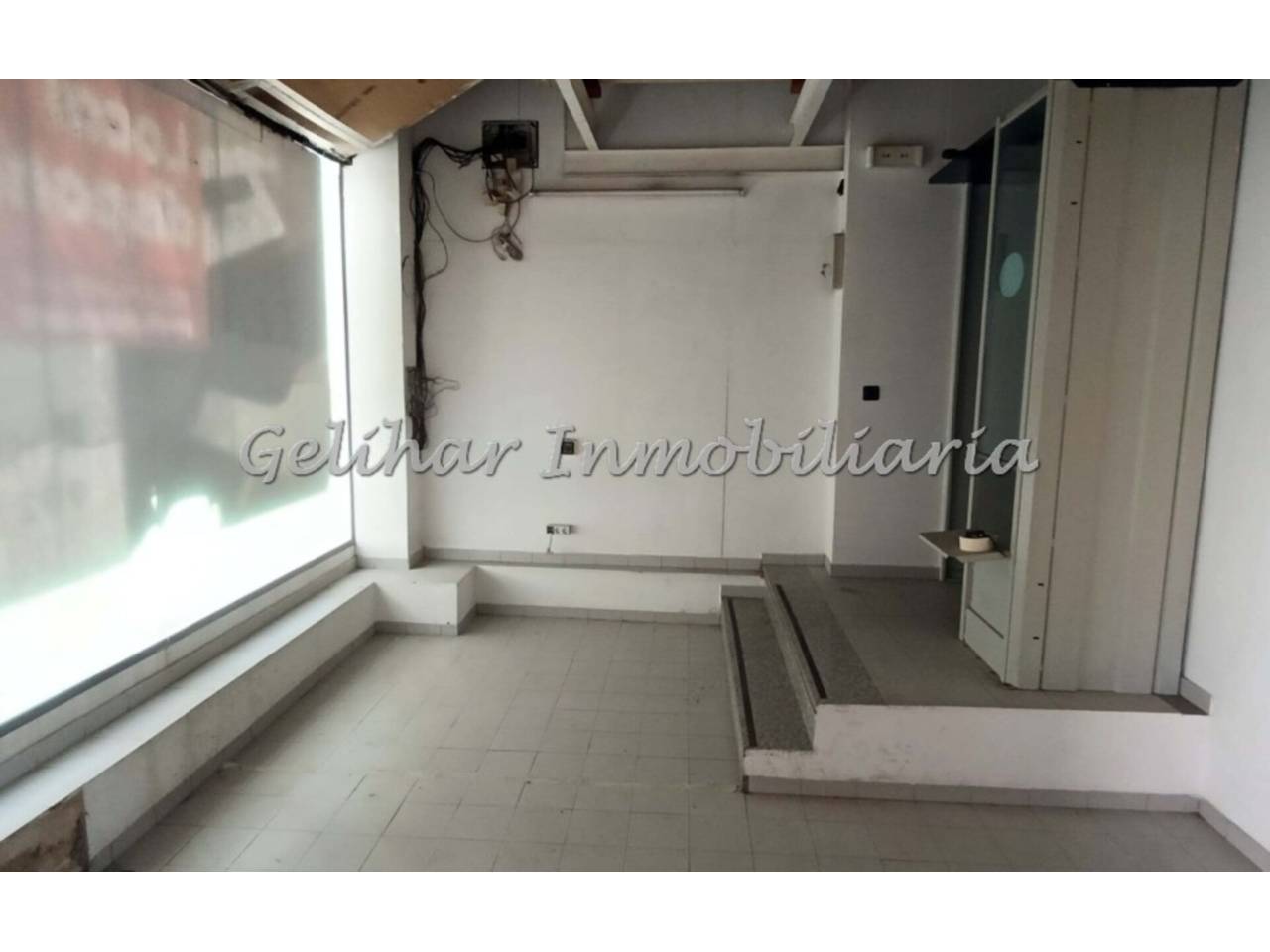 locales-comerciales en valverde-del-camino · valverde-del-camino 135000€