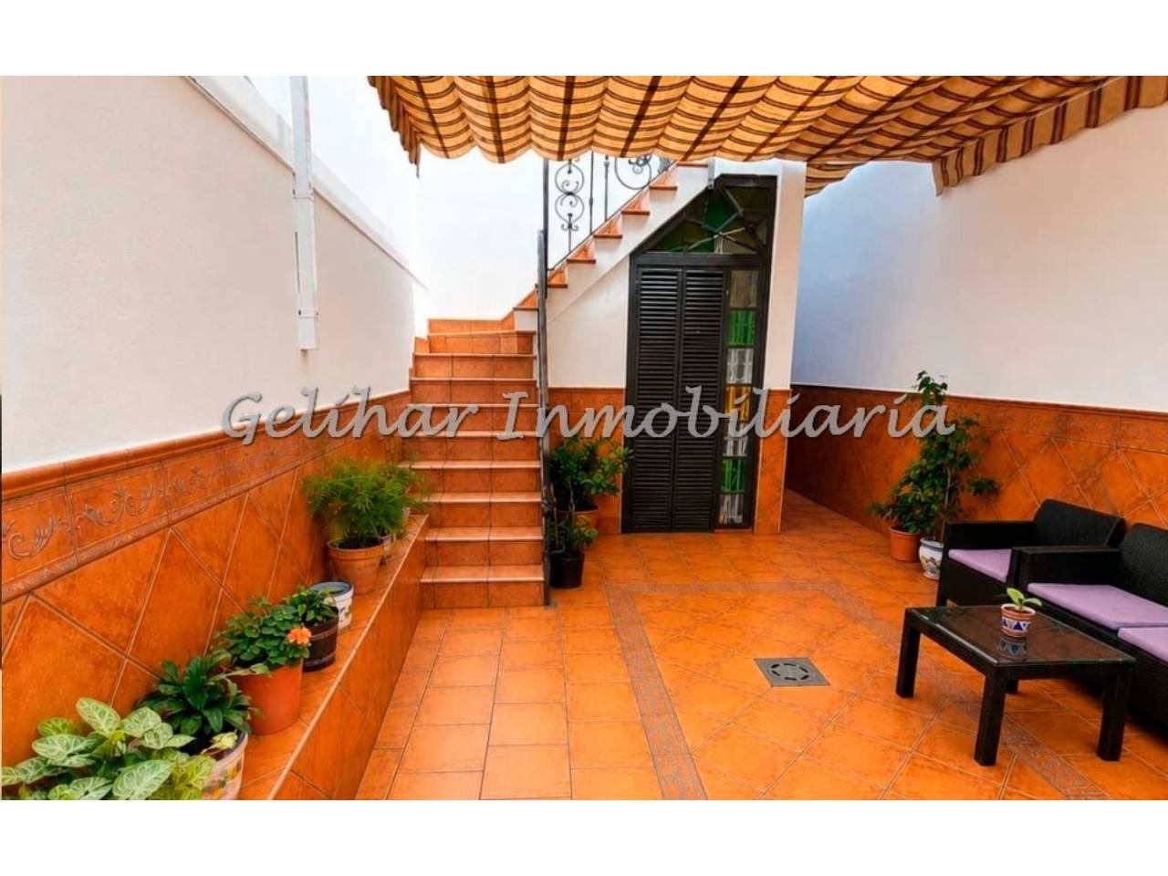 casa en valverde-del-camino · valverde-del-camino 165000€