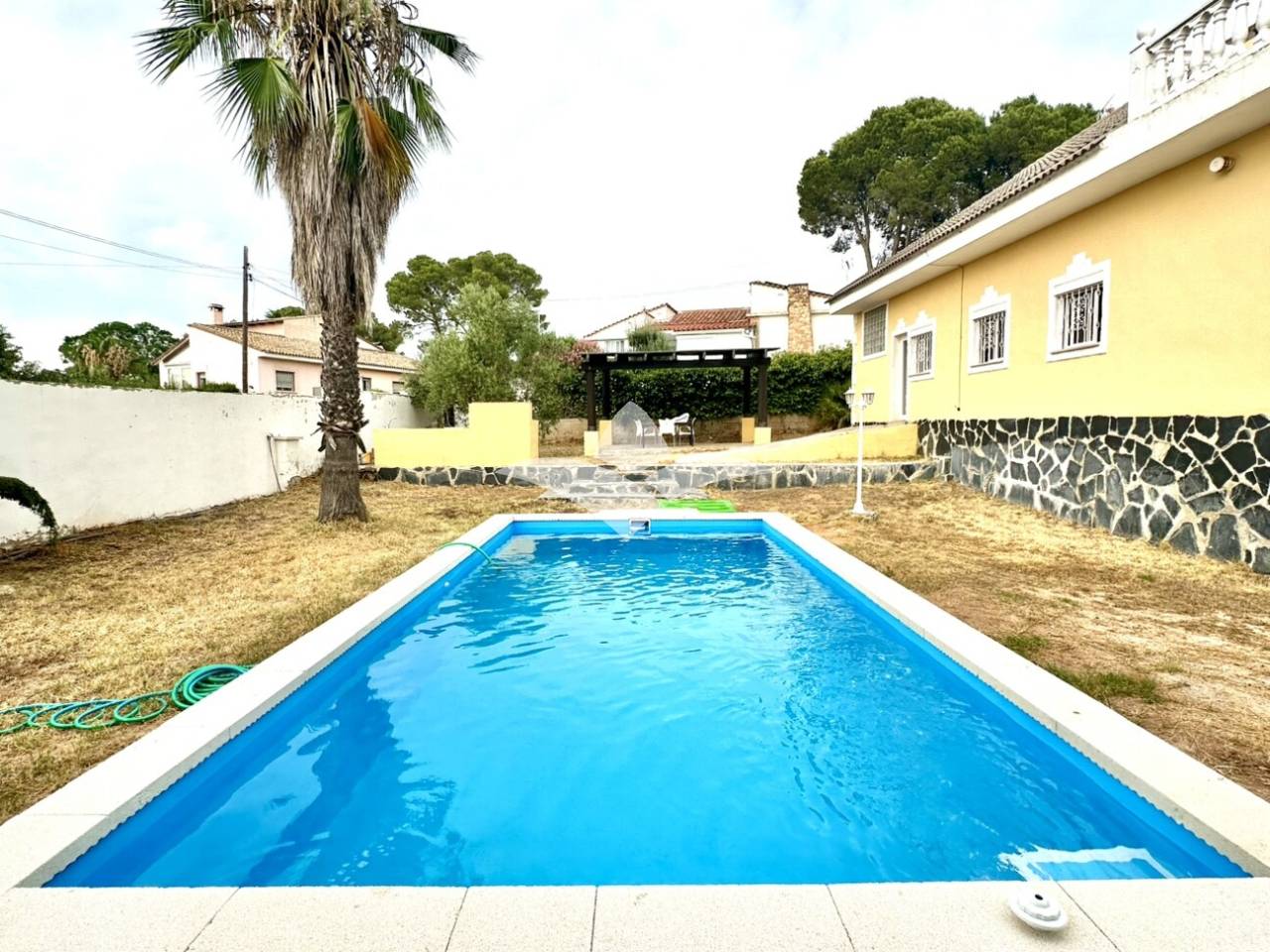 chalet-independiente en vilamarxant · vilamarxant 315000.00€