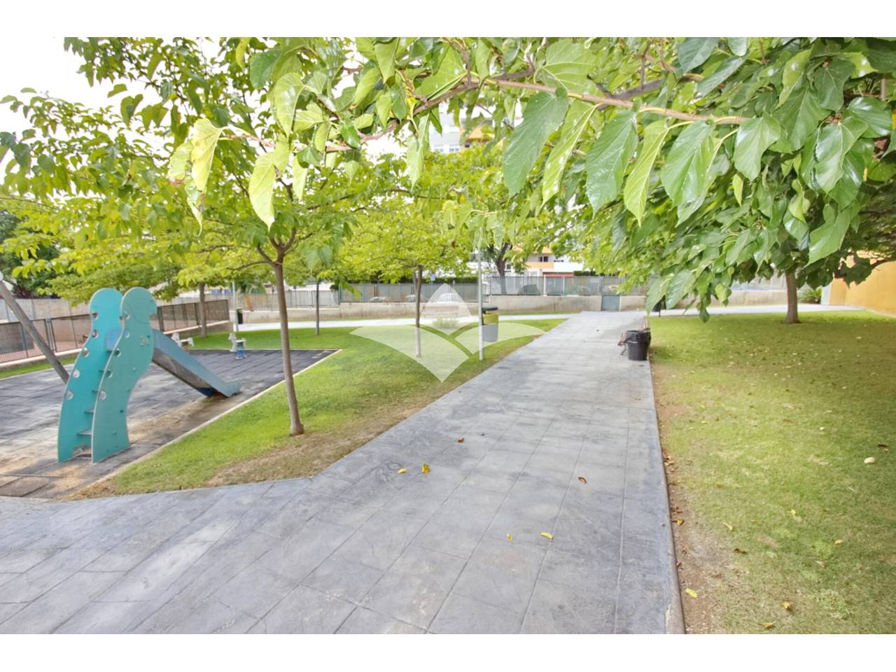 pisos en paterna · casas-verdes-mas-del-rosari 280000.00€