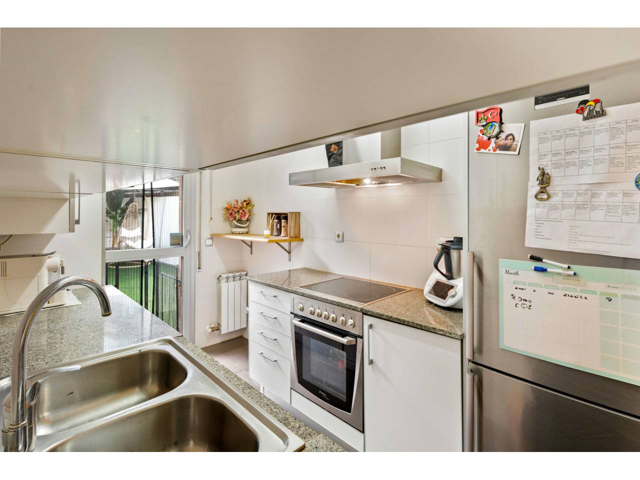 casa-adosada en terrassa · roc-blanc 299000.00€