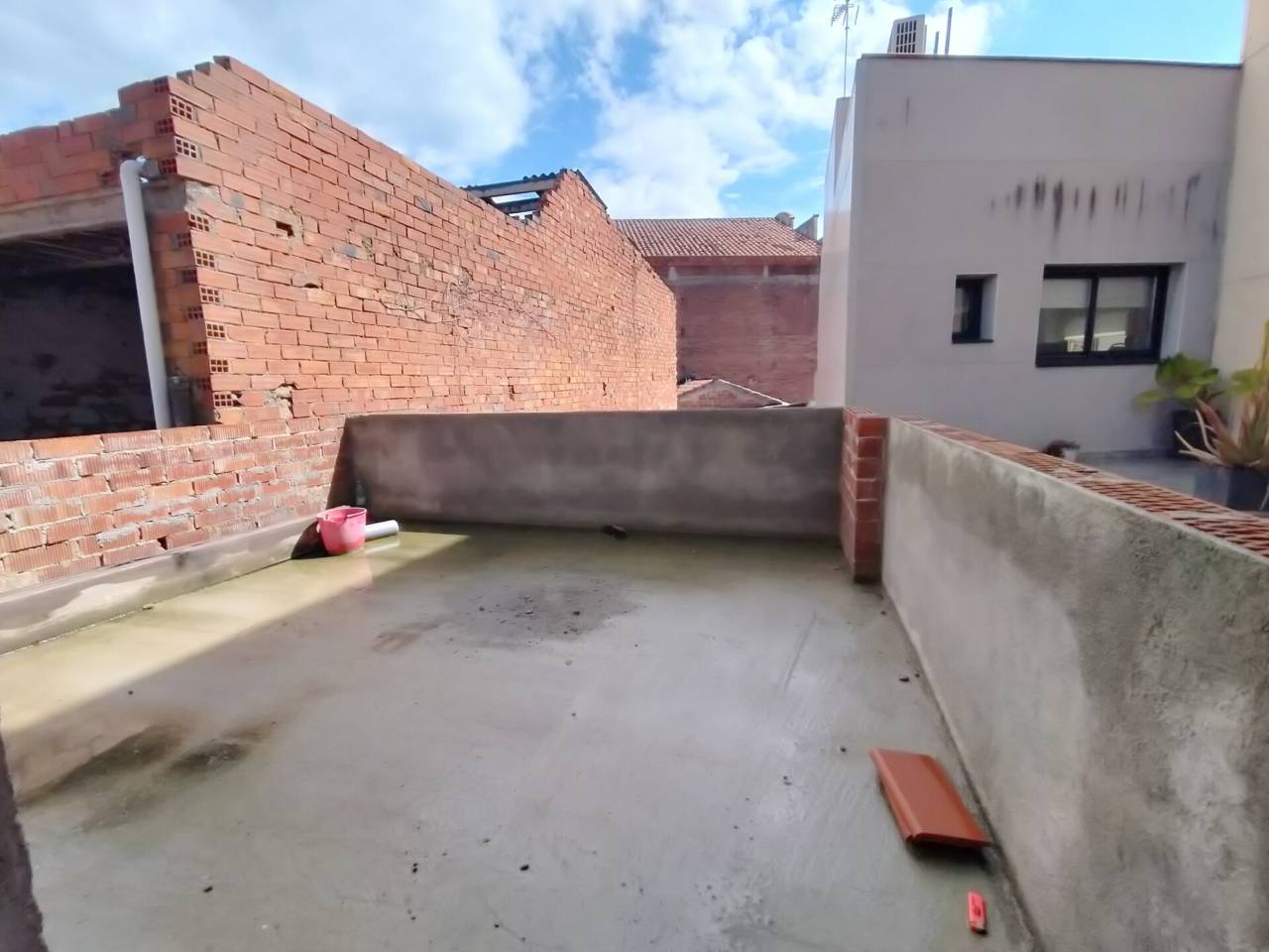 casa-adosada en terrassa · can-palet 258500.00€