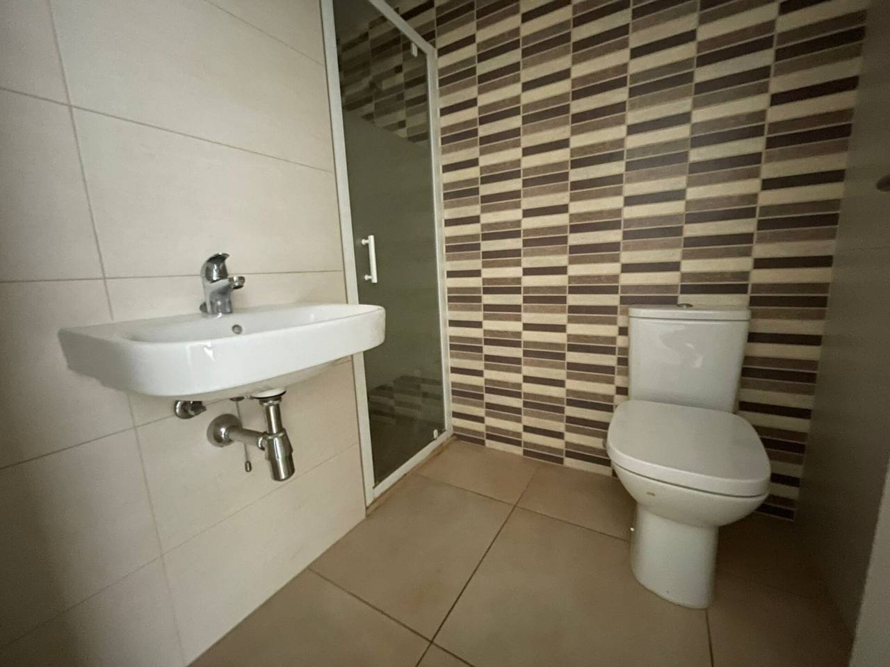 Venta de pisos y casas