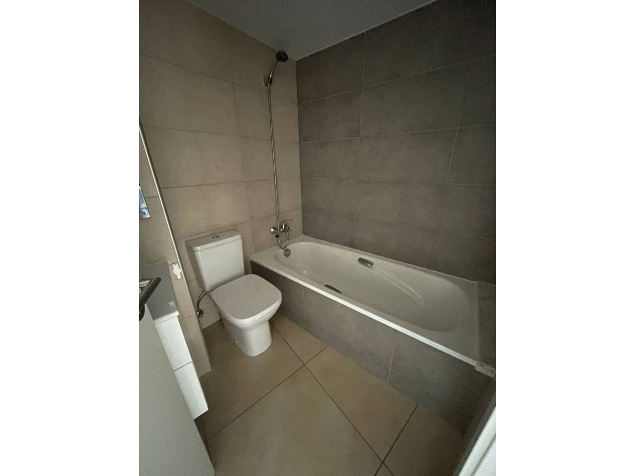 Venta de pisos y casas