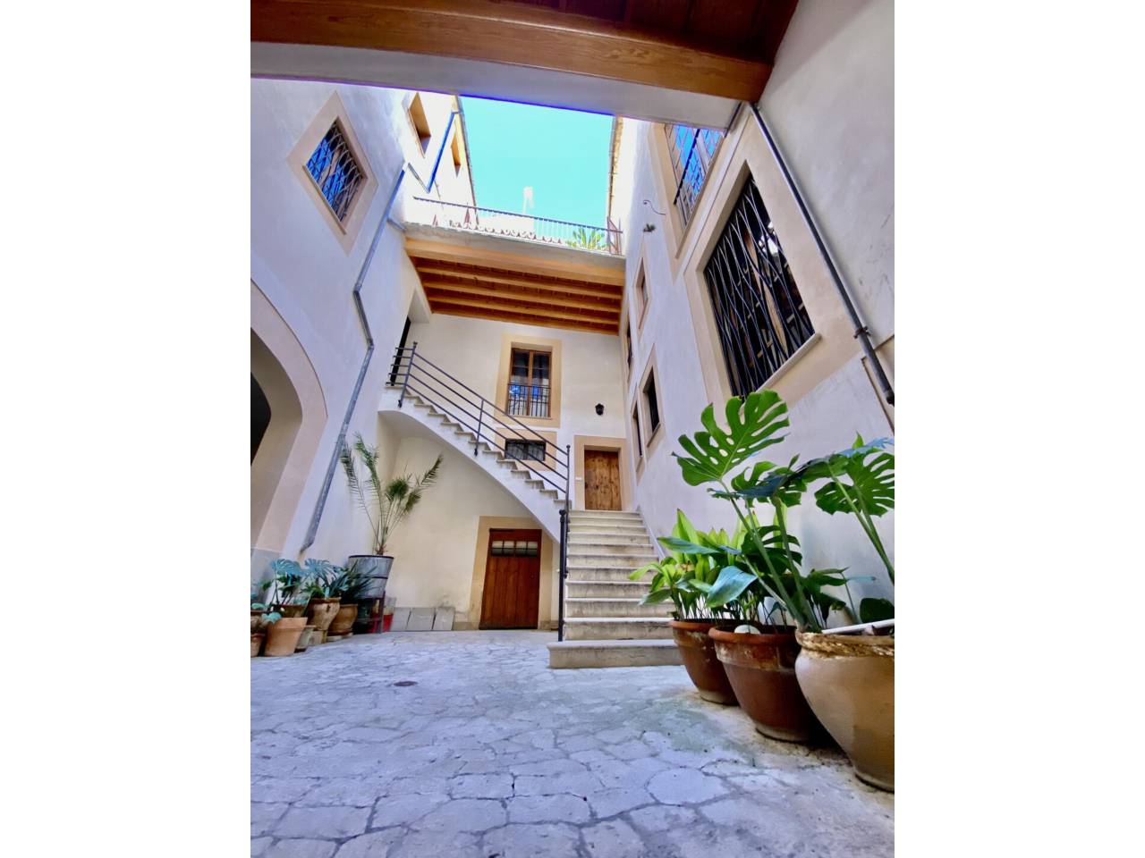 pisos en palma-de-mallorca · cort 1395000.00€