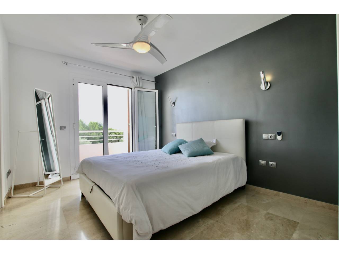 chalet-adosado en palma-de-mallorca · la-bonanova-porto-pi 3900.00€