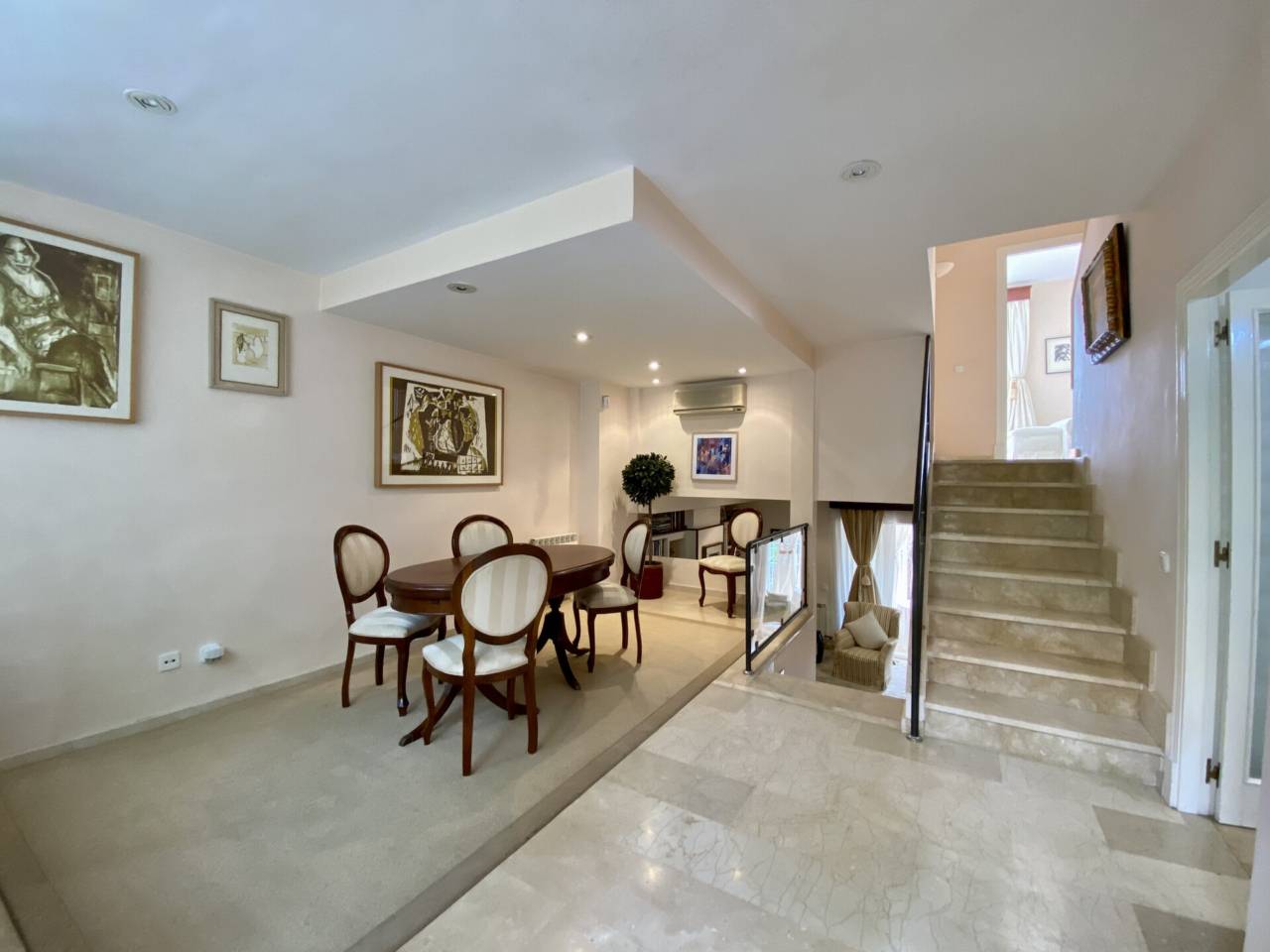 casas-adosadas en calvia · cas-catala-illetes 2950.00€
