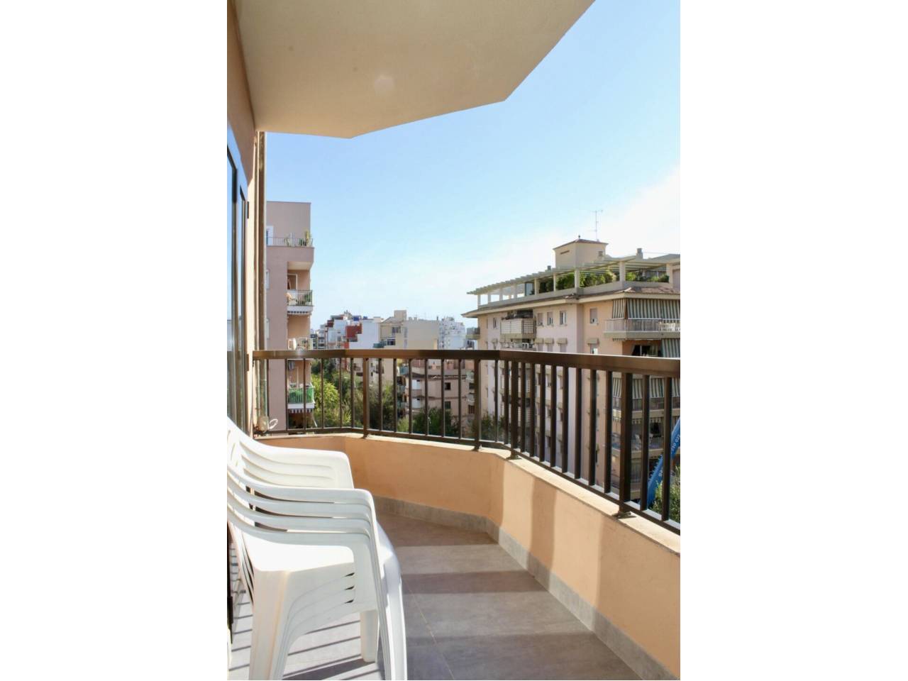 pisos en palma-de-mallorca · es-camp-d'en-serralta 2100.00€