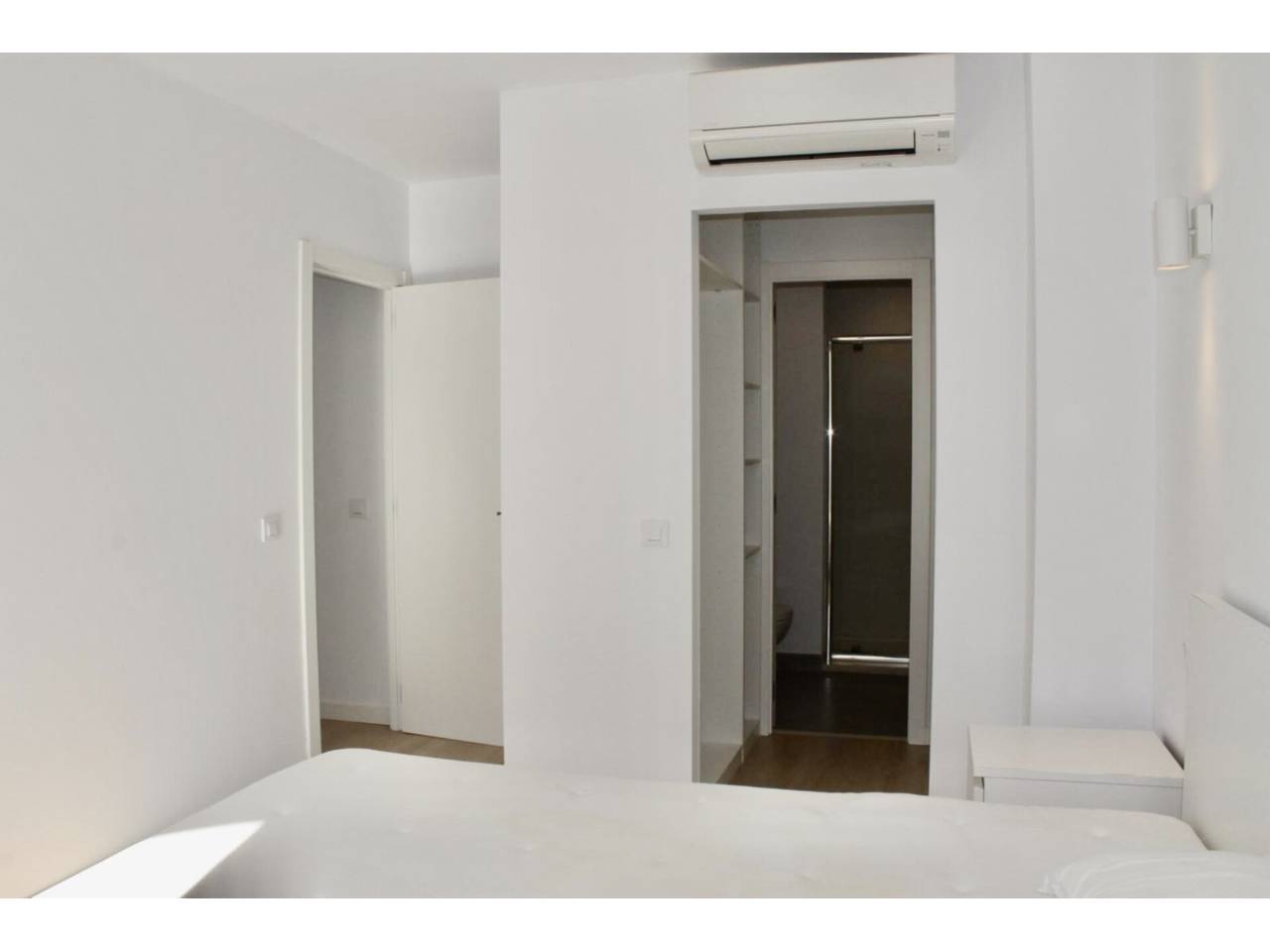 pisos en palma-de-mallorca · es-camp-d'en-serralta 2100.00€