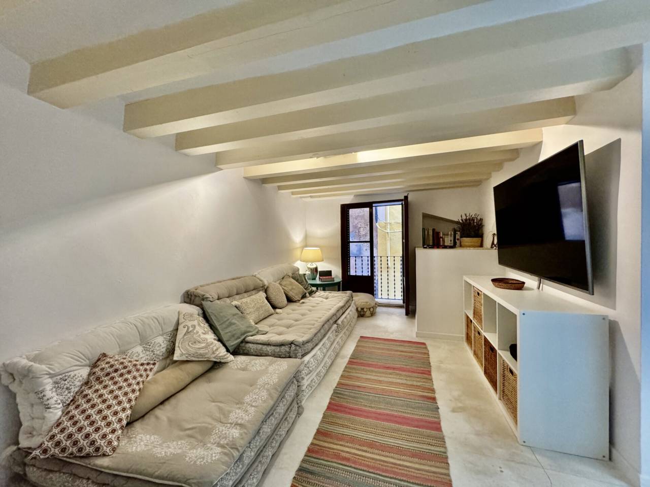 pisos en palma-de-mallorca · la-llotja-born 1300.00€