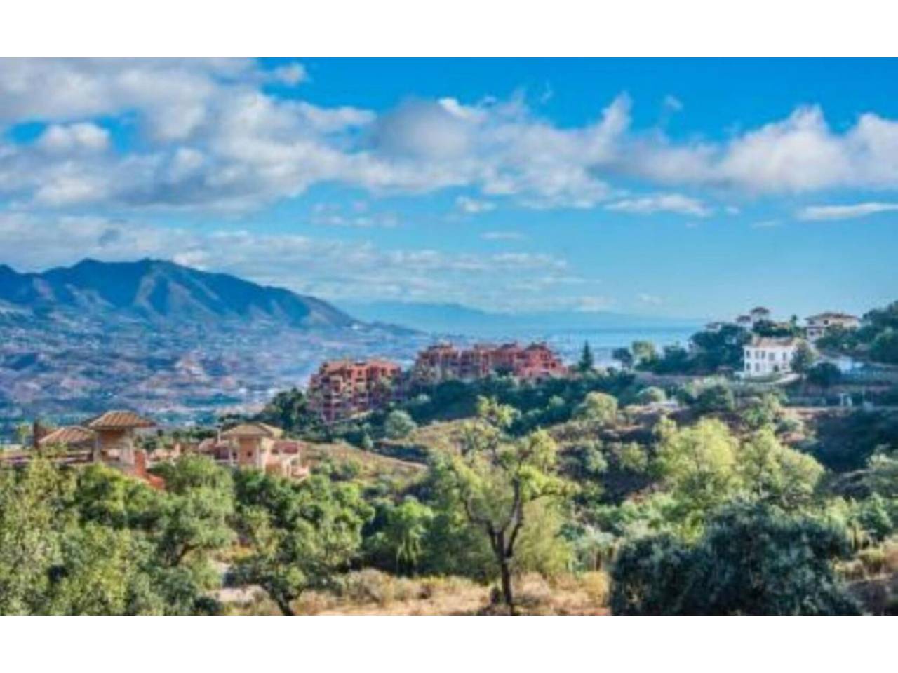 casa en marbella · elviria 1800000.00€