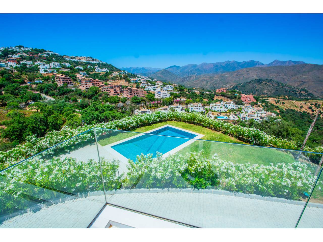 casa en marbella · elviria 2195000.00€