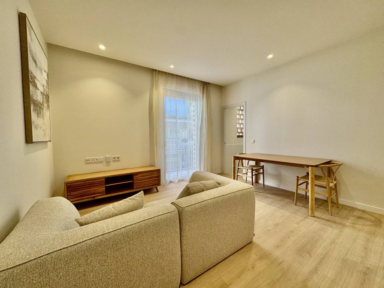pisos en palma-de-mallorca · pere-garau 1300.00€