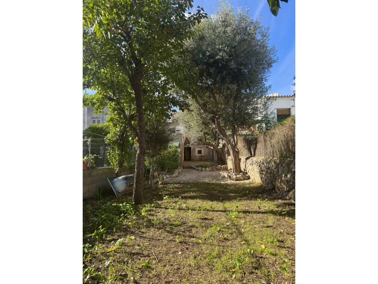 casa en alaro · alaro 2000.00€