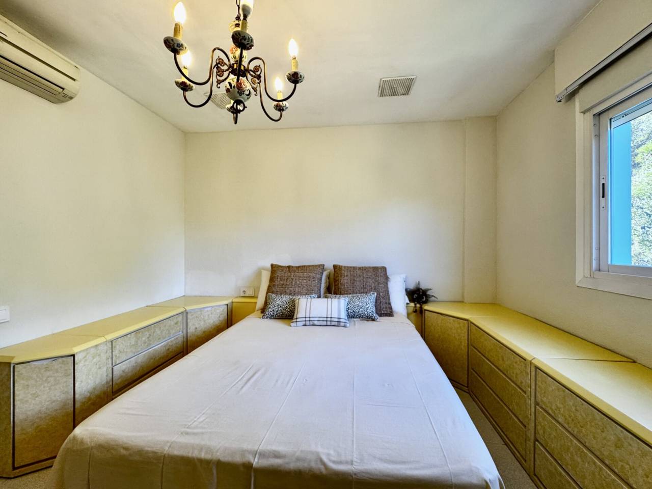 pisos en calvia · cas-catala-illetes 2700.00€