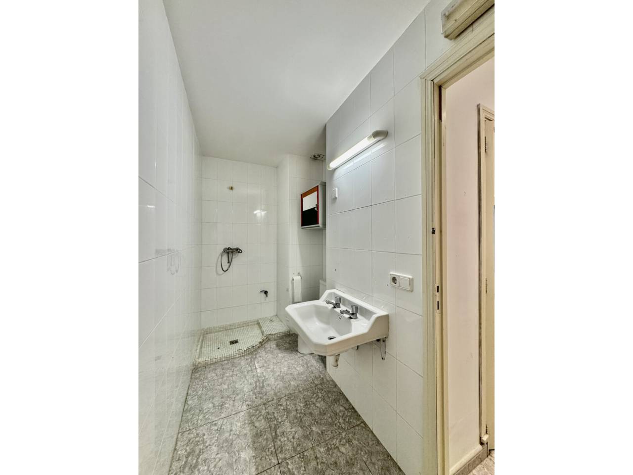 locales-comerciales en palma-de-mallorca · passeig-maritim 1500.00€