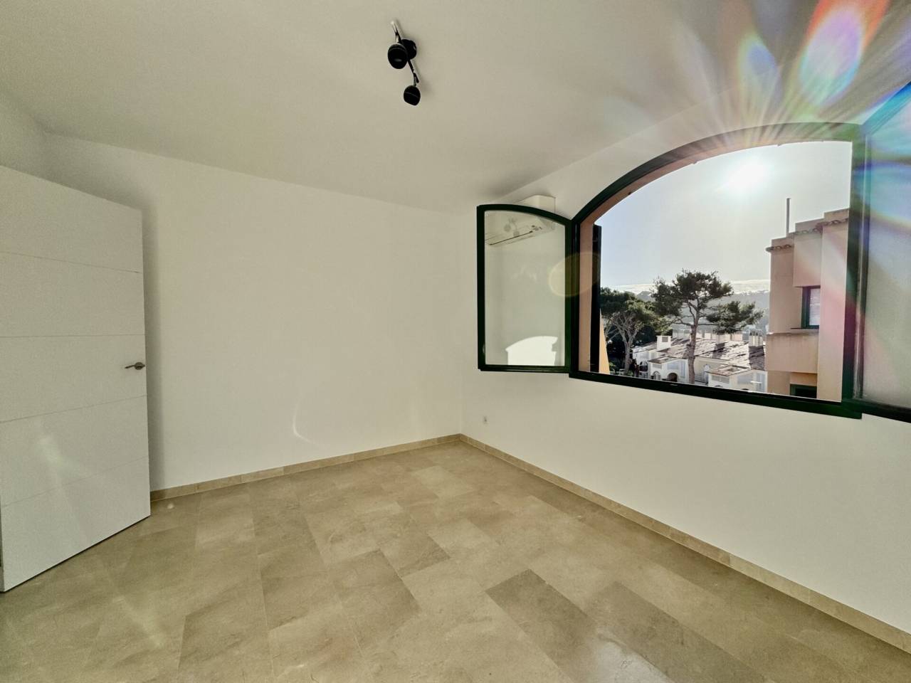 chalet-adosado en andratx · el-camp-de-mar 2200.00€