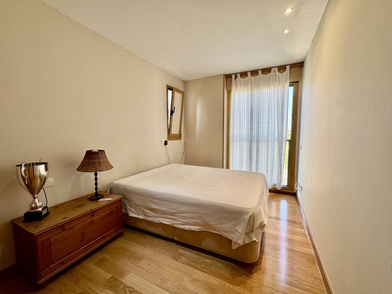 pisos en palma-de-mallorca · son-rapinya-los-almendros 2150.00€