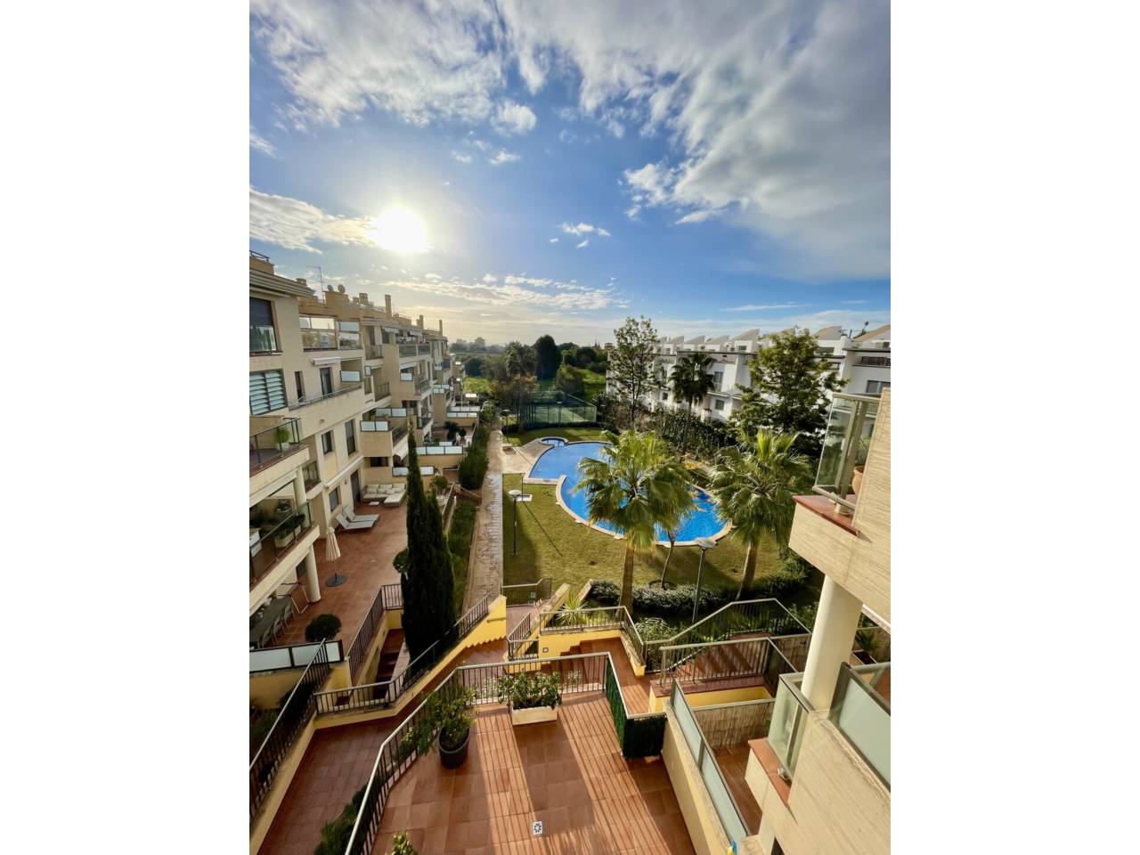 pisos en palma-de-mallorca · son-rapinya-los-almendros 2150.00€