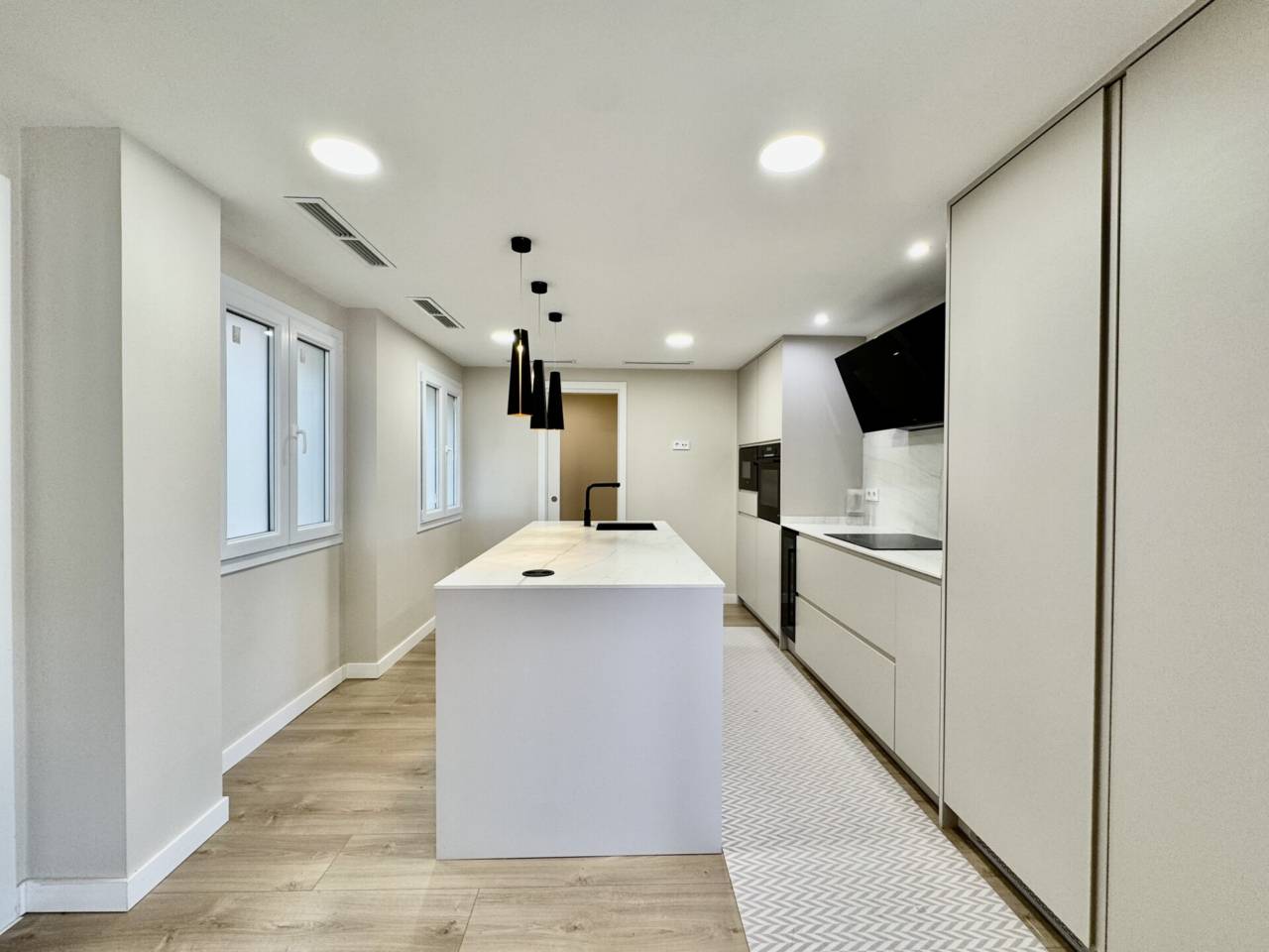 pisos en palma-de-mallorca · marques-de-la-fontsanta 2050.00€