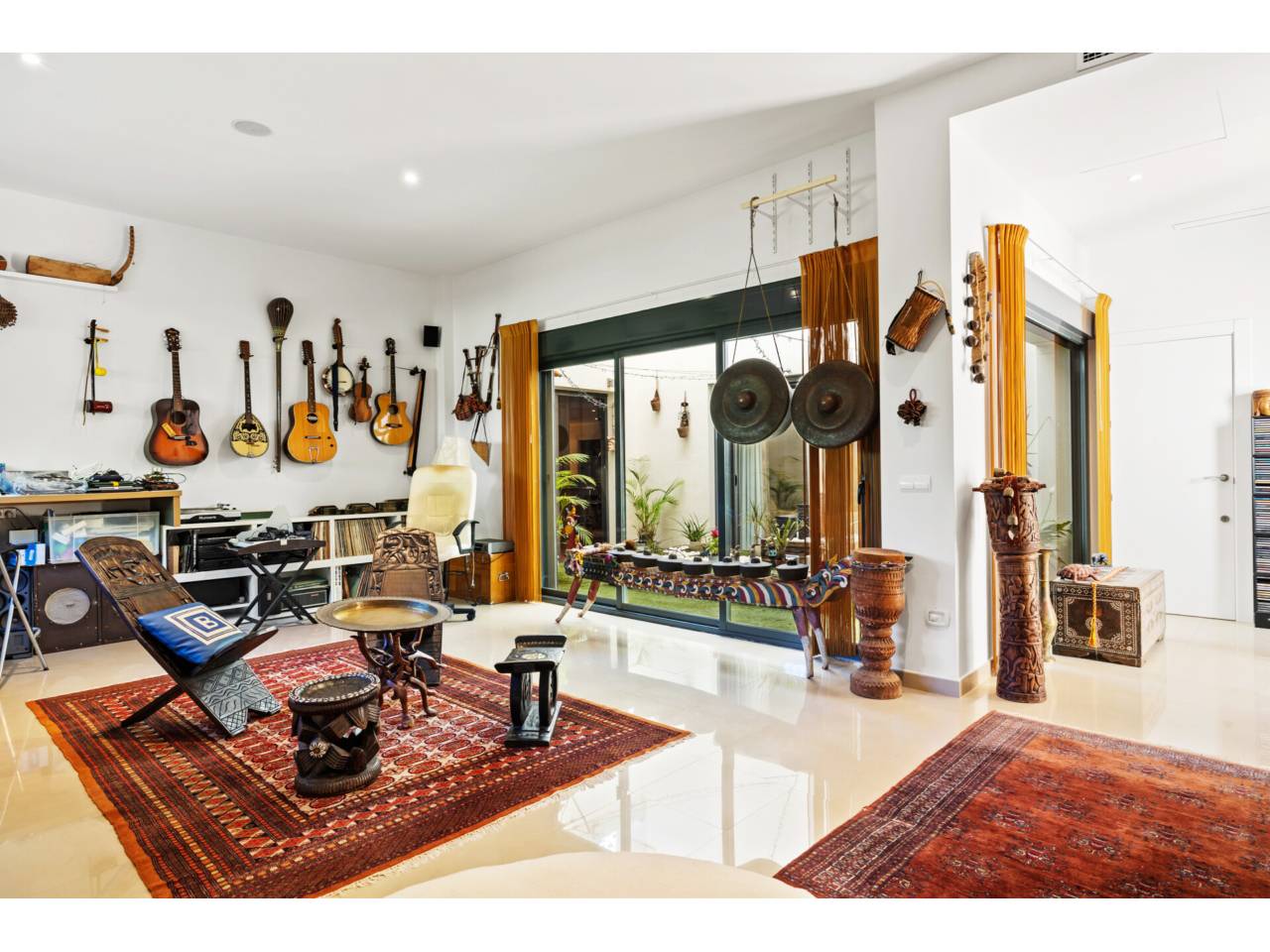 casa en ojen · ojen 2100000.00€