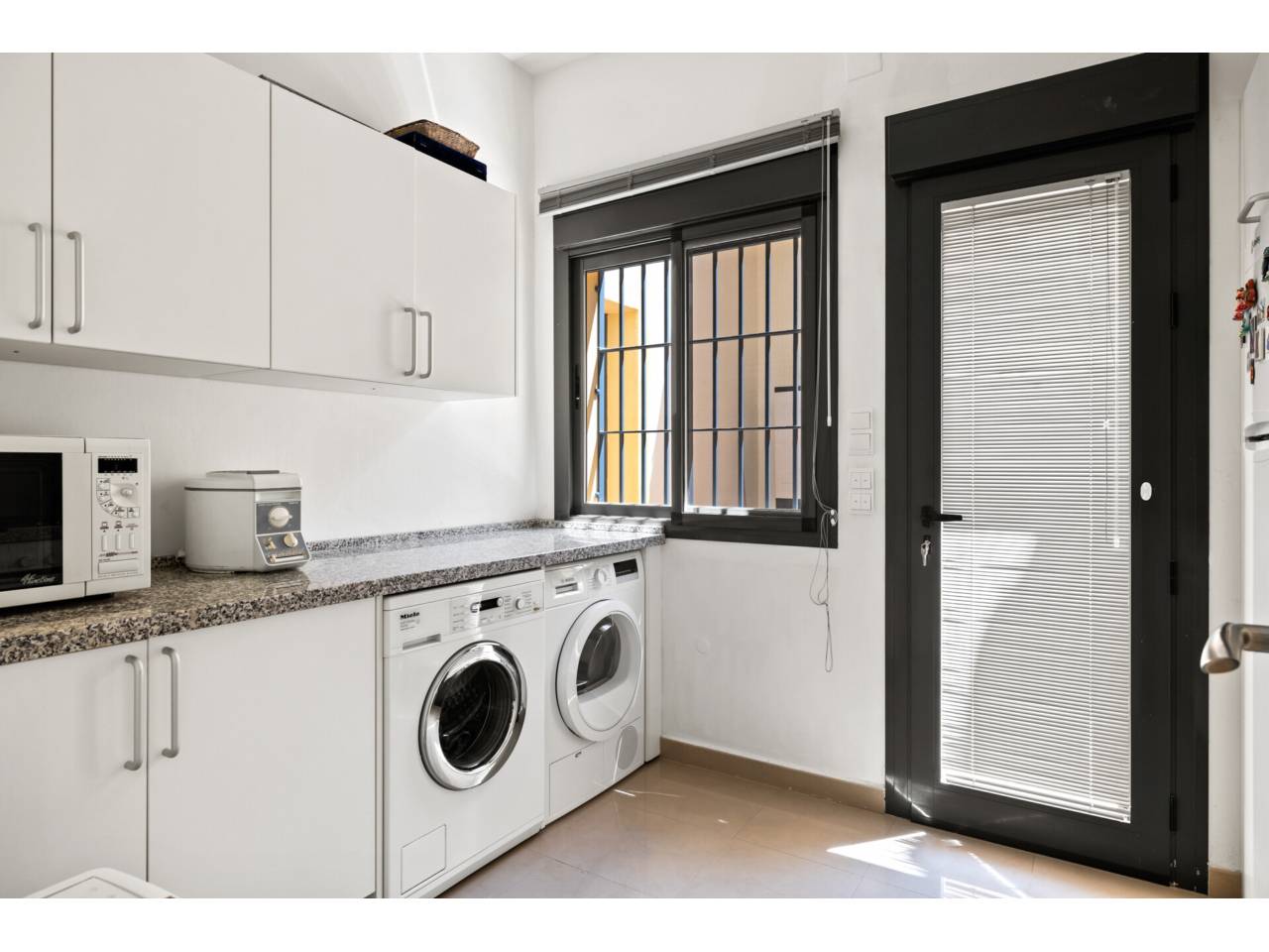 casa en ojen · ojen 2100000.00€