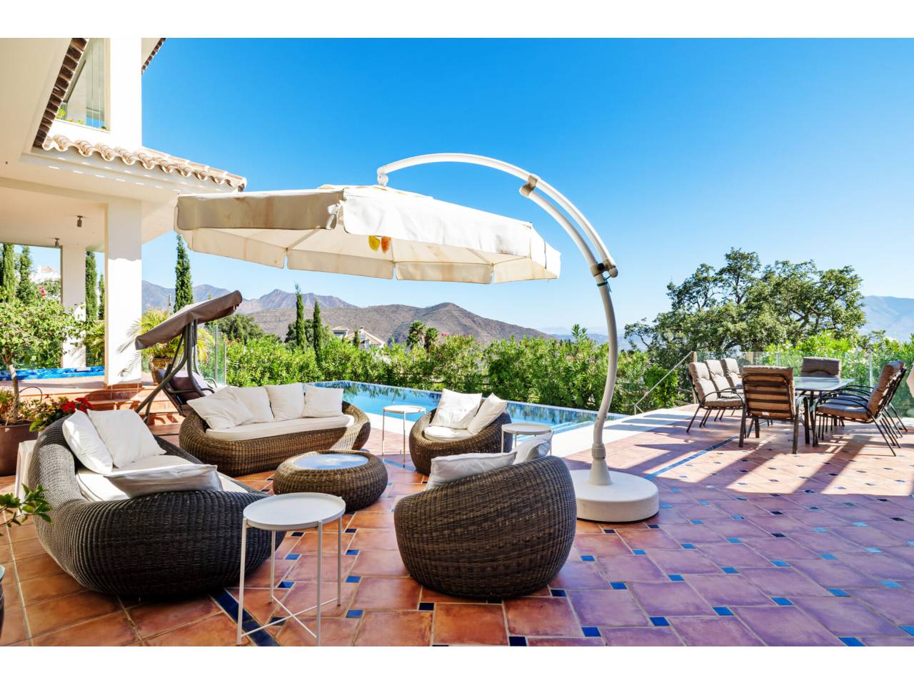 casa en ojen · ojen 2100000.00€