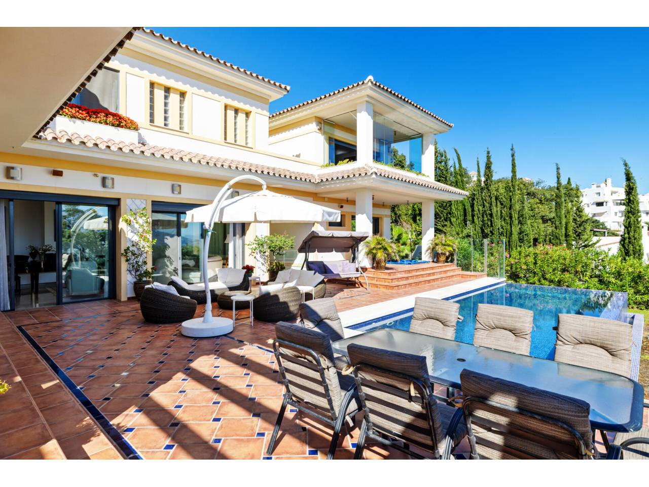 casa en ojen · ojen 2100000.00€