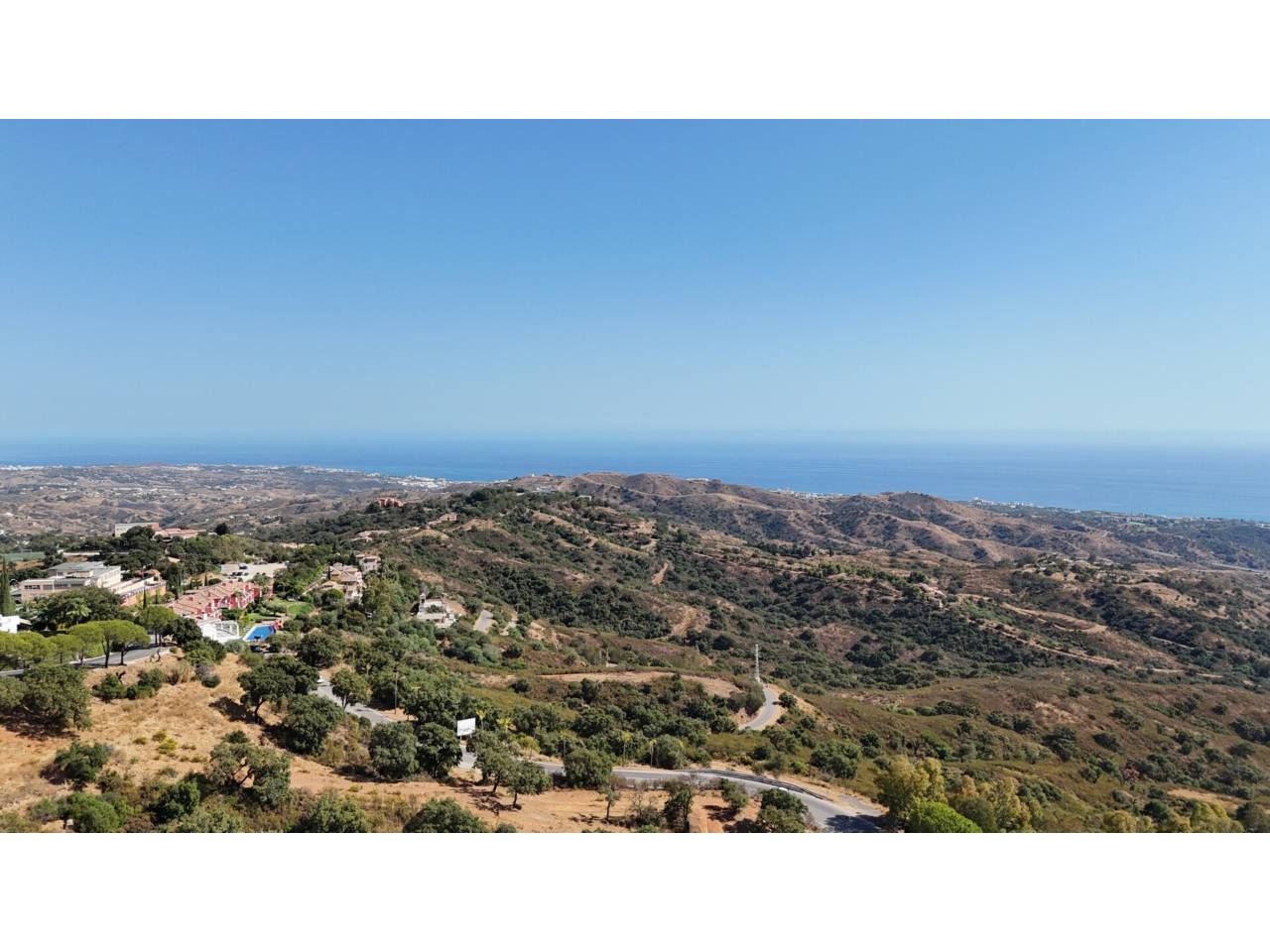 parcelas en ojen · ojen 2010000.00€