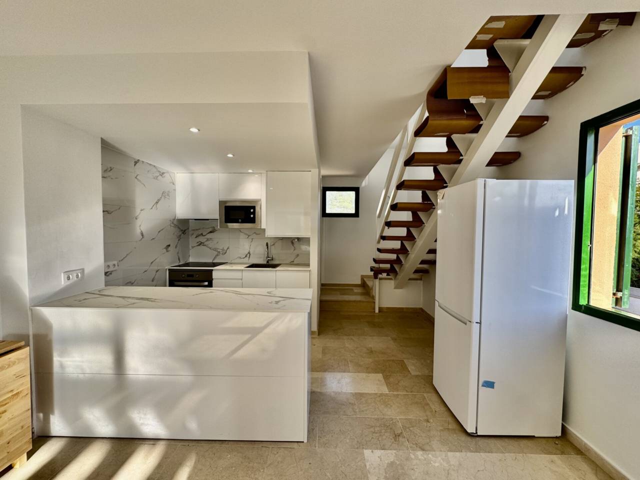 chalet-adosado en andratx · el-camp-de-mar 2095.00€