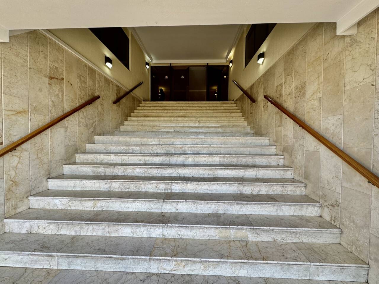 oficinas en palma-de-mallorca · foners 1900.00€