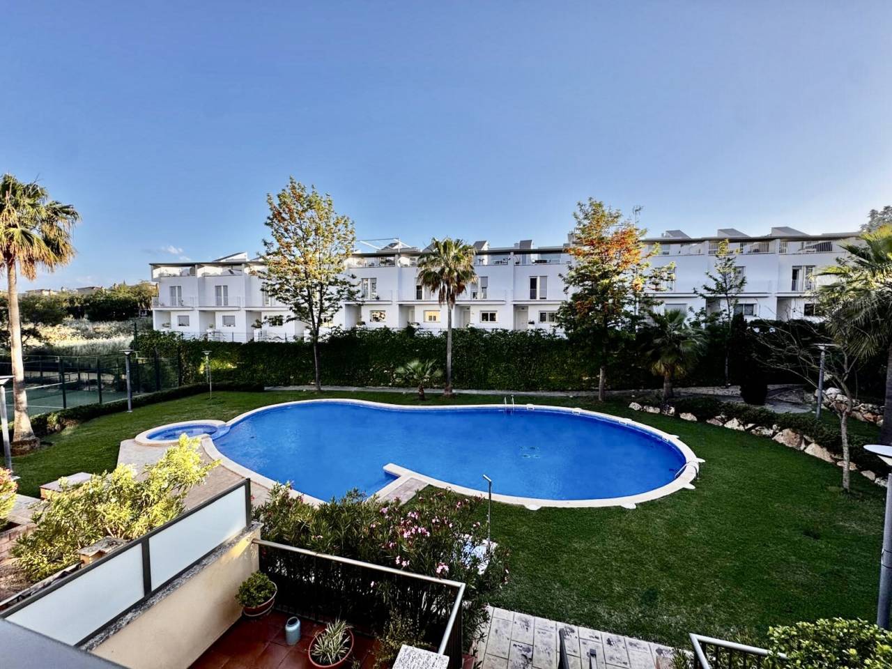 pisos en palma-de-mallorca · son-rapinya-los-almendros 2200.00€